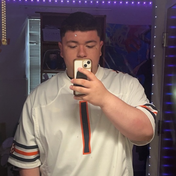 Meet your Posher, Aaron - Picture 1 of 1